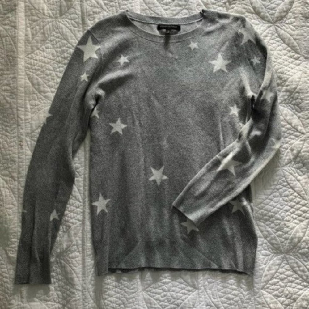 Banana Republic Factory Gray Star Print Sweater